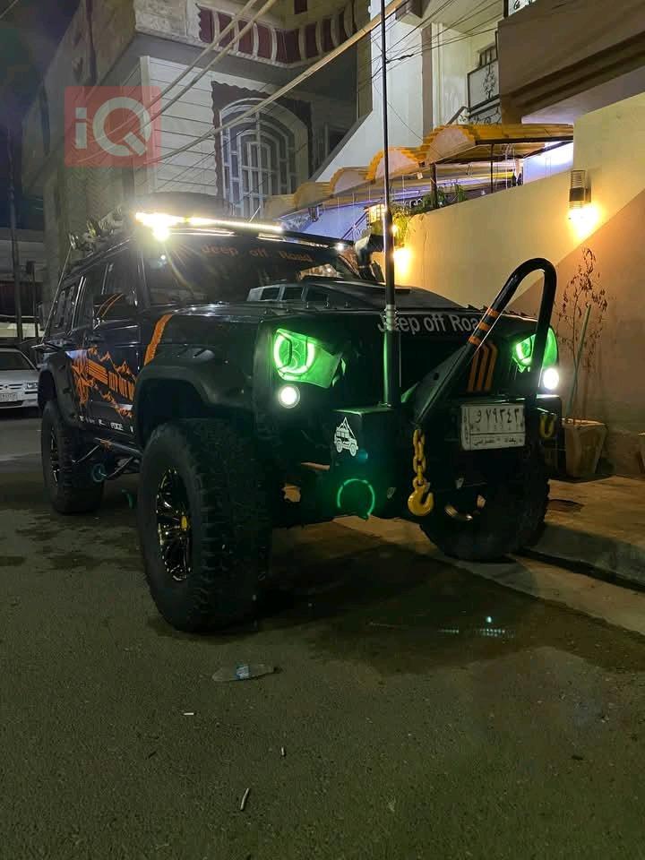 Jeep Cherokee